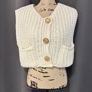 Chunky Cropped Cream Knit Sweater Vest